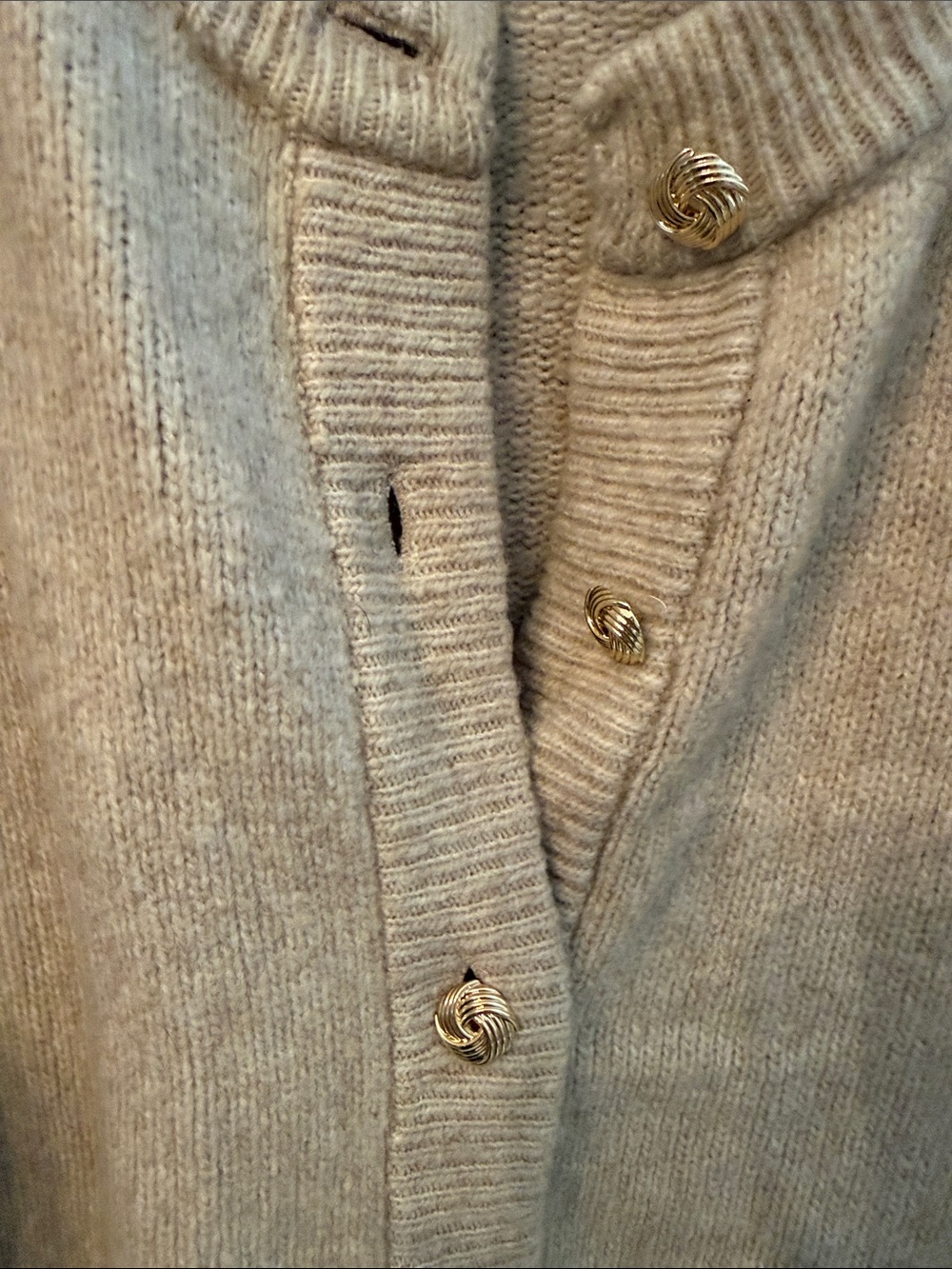 Abercrombie & Fitch Light Cream Button-Up Knit Cardigan - Picture 3 of 5